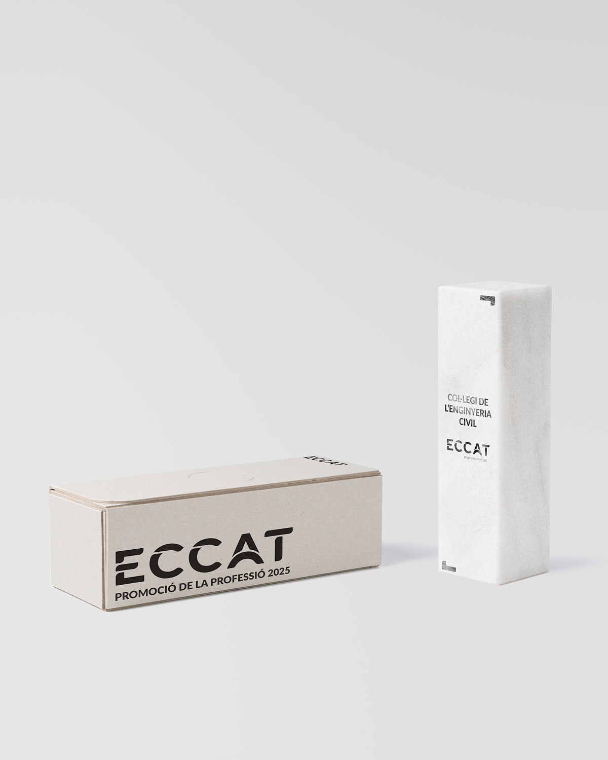 Estuche trofeo personalizado Totem Sustain Awards